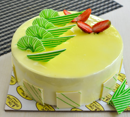 Classic Pineapple Cake