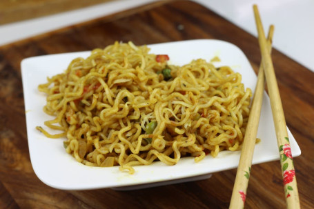 Egg Fry Maggi