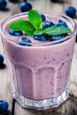 Blueberry Banana Whey Protein Smoothie