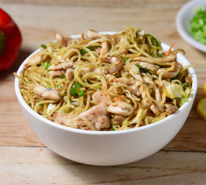 Chicken Hakka Chowmein [1 Plate]