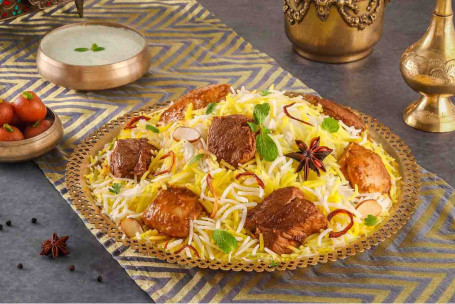 Do Gosht Ki Dum Biryani (Baranina Dum Biryani Z Kurczaka Porcje 4).