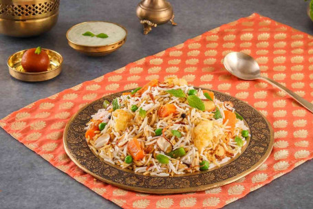 Hyderabadi Subz-E-Biryani Pikantne Warzywa Biryani Porcje 1-2]