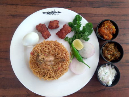 Chicken Briyani Fish Tikka Combo