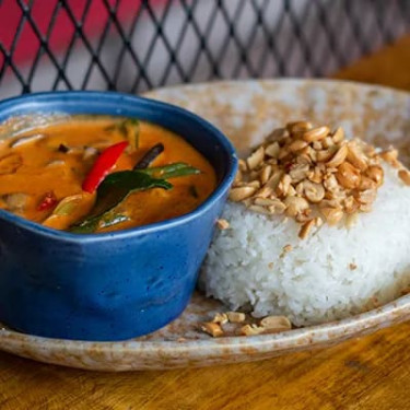 Street Vendor's Penang Curry Bowl Mixed Veg