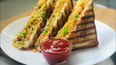 Veg Maggi Grilled Sandwich