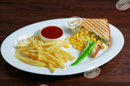 Chilly Cheese Corn Sandwich& French Fries