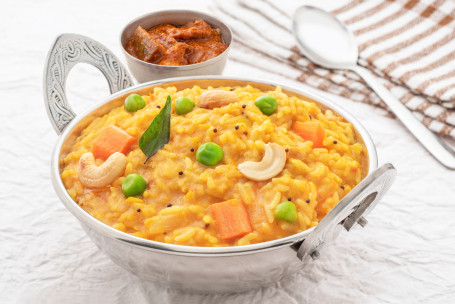 Homestyle Sambar Sadam (450 Grams)