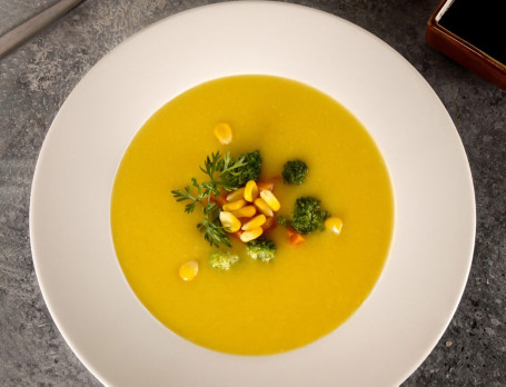 Golden Sweetcorn Vegetable Soup