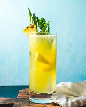 Fresh Pine Apple Mojito