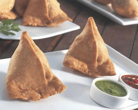 Samosa Five Pcs