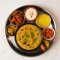 Deluxe Czosnkowa Tadka Khichdi Thali