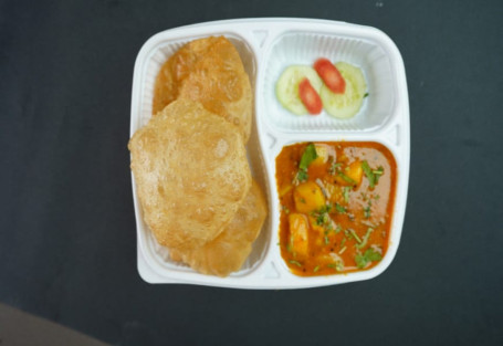 Puri Shak (5 Pcs Puri)