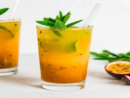 Pashion Fruit Mojito