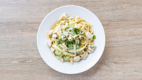 Fettuccine Pollo E Avocado