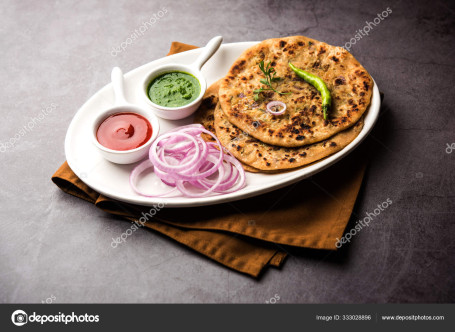 Aloo Pyaz Paratha (1Pc Curd Picke)