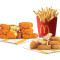 Kurczak Mcnuggets 6 Szt. Cheesy Veg Nuggets 9 Szt. Frytki (M)