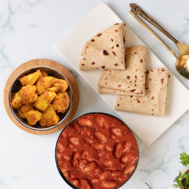 Ghar Ke Rajma, Aloo Gobhi, Roti Thali