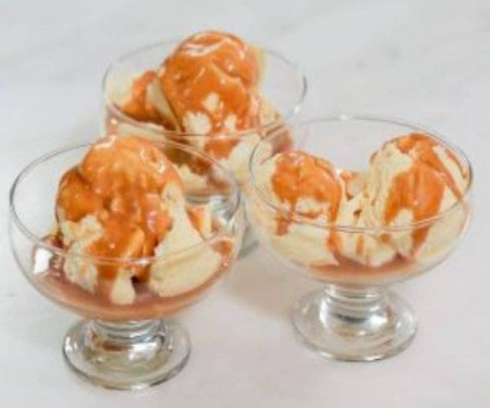 Vanila Ice Cream With Caramello