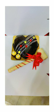 Heart Shape Pinata Cake (500Gms)