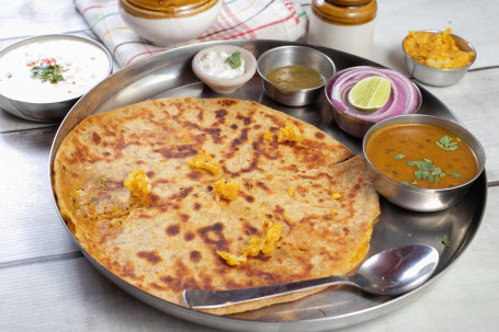 Aloo Paneer Pyaaz Lahsun Parantha