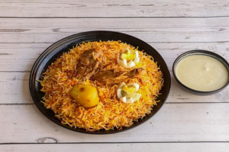 Murgh Kolkata Dum Biryani