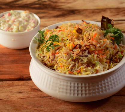 Paneer Biryani Ryta