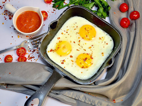 Spicy Keto Eggs