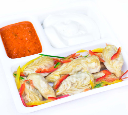 Veg Soya Momos [8 Pieces]