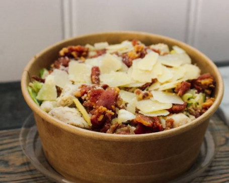 Garlic Chicken Crispy Bacon Caesar Salad Bowl With Caesar Dressing