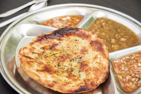 Gobi Kulcha Thali(One Pieces Of Gobi Kulcha Served With Chane And Salad, Pickle, Mouth Freshener)