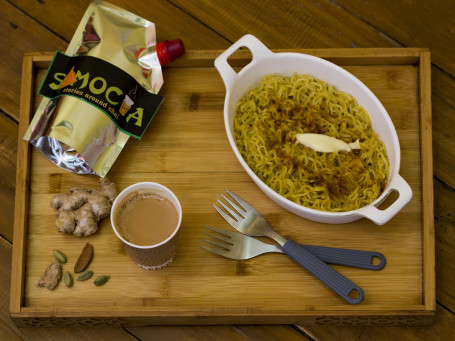 Chai With Butter Maggi