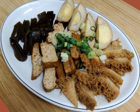 Lǔ Wèi Pīn Pán Xiǎo Fèn Braised Platter