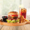  Jīng Diǎn Niú Ròu Qǐ Shì Bǎo Tào Cān Classic Beef Burger With Cheese Combo