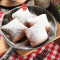 Fǎ Shì Bèi Niè Fāng Bǐng French Beignet