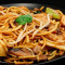 Mushroom Chow Mein Mó Gū Chǎo Miàn