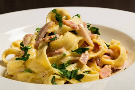 Fettucine Bacon Cabonara