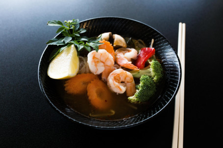 Prawns Tom Yum With Noodles