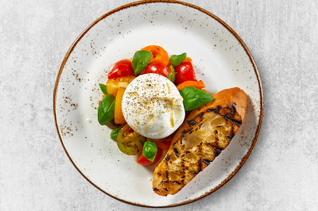 Burrata With Fresh Tomato Chilli Salsa