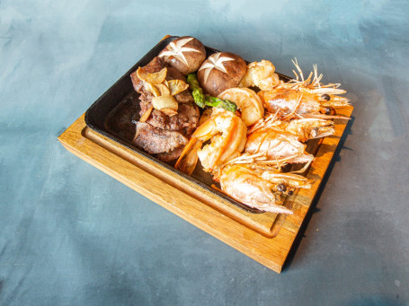 Surf Turf (On Hot Iron) (Fillet Of Tenderloin And King Prawns)