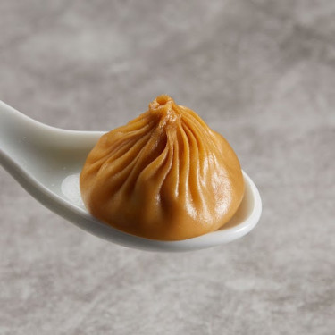 É Gān Xiǎo Lóng Bāo (6Jiàn Foir Gras Xiao Long Bao (6Pcs