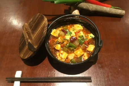 64. Szechuan Tofu In Spicy Chilli Bean Sauce Sì Chuān Dòu Fǔ