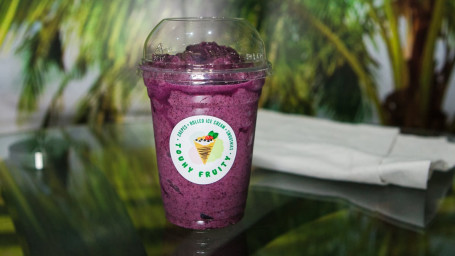 03. Blueberry Fruit Smoothie