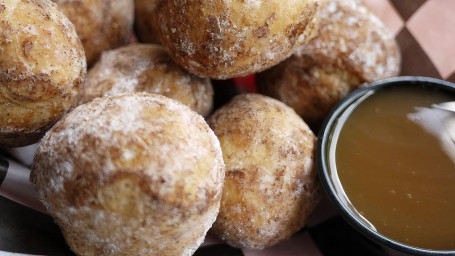 Homemade Zeppole