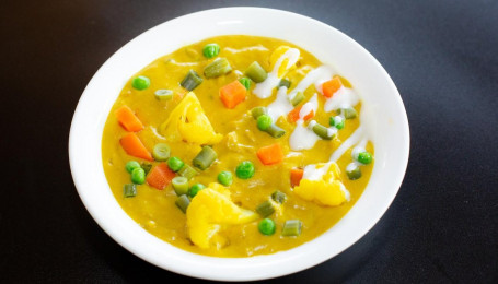 Veg Korma Curry 1 Pint (16 Oz)