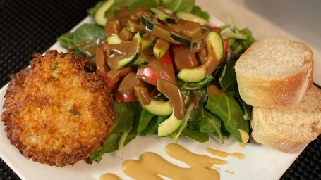 Jumbo Crab Cake Salad