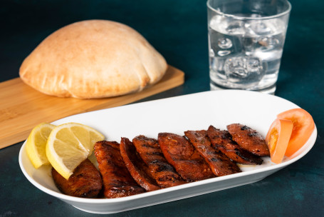 Lebanese Sausage With Bread