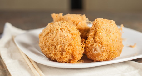 3 Pieces Taro Fuzzball (Pork)