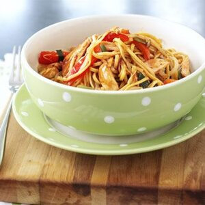 Kurczak Chow Mein