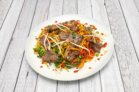 Chilli Beef Chow Mein (Hot) Niú Ròu Là Chǎo Miàn