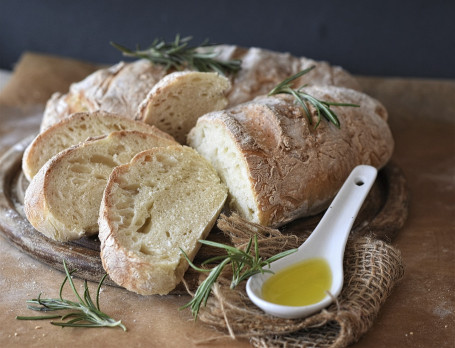 Boczek, Jajko, Ser Na Ciabatta